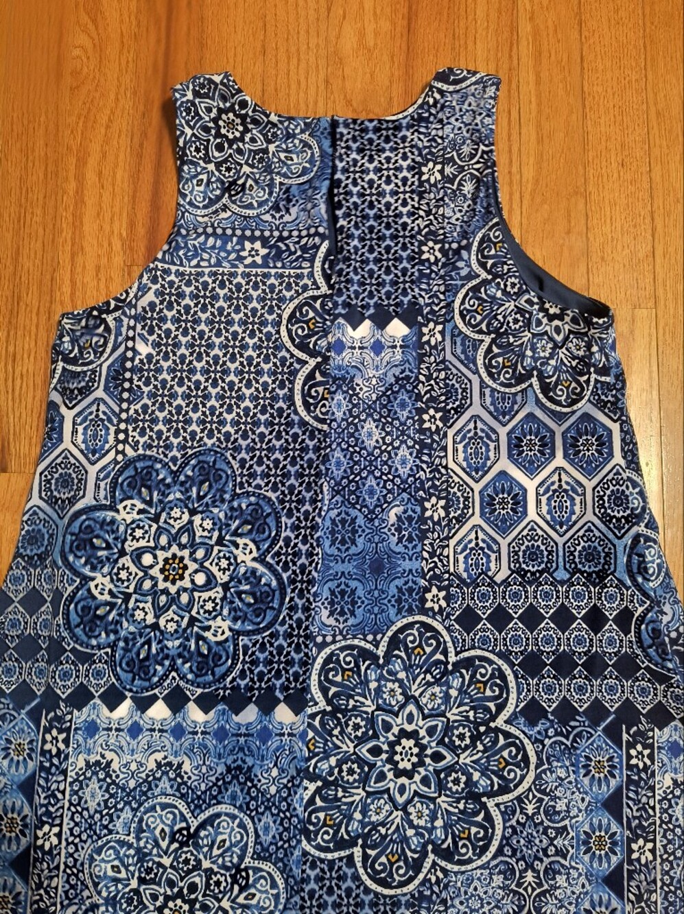 Anne Klein sleeveless dress, women's 10, blue geometric - Picture 14 of 16